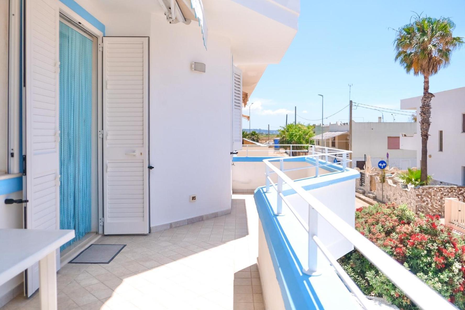 Maldive Del Salento- Your Sunny Oasis In * Torre Pali