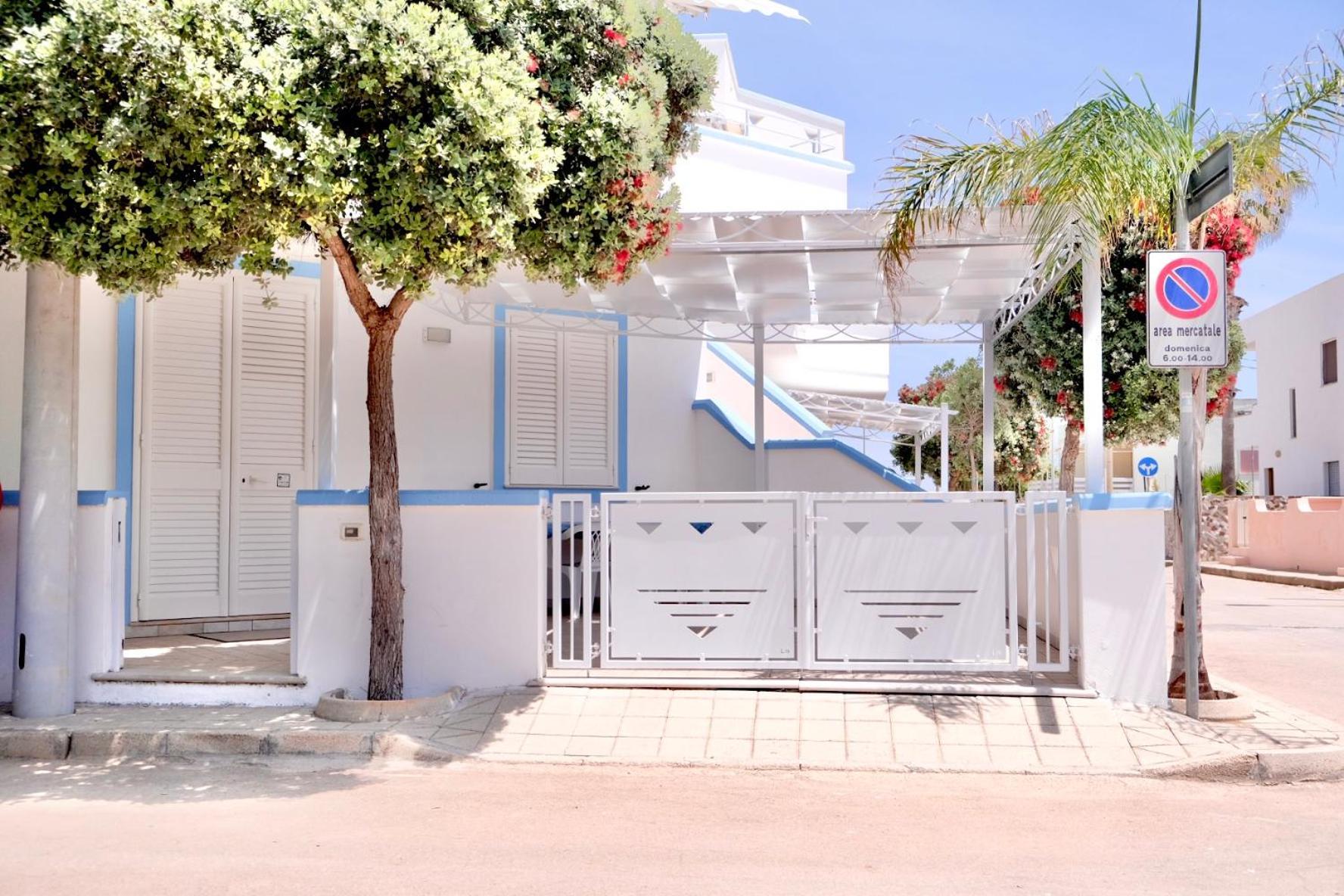 Maldive Del Salento- Your Sunny Oasis In * Torre Pali