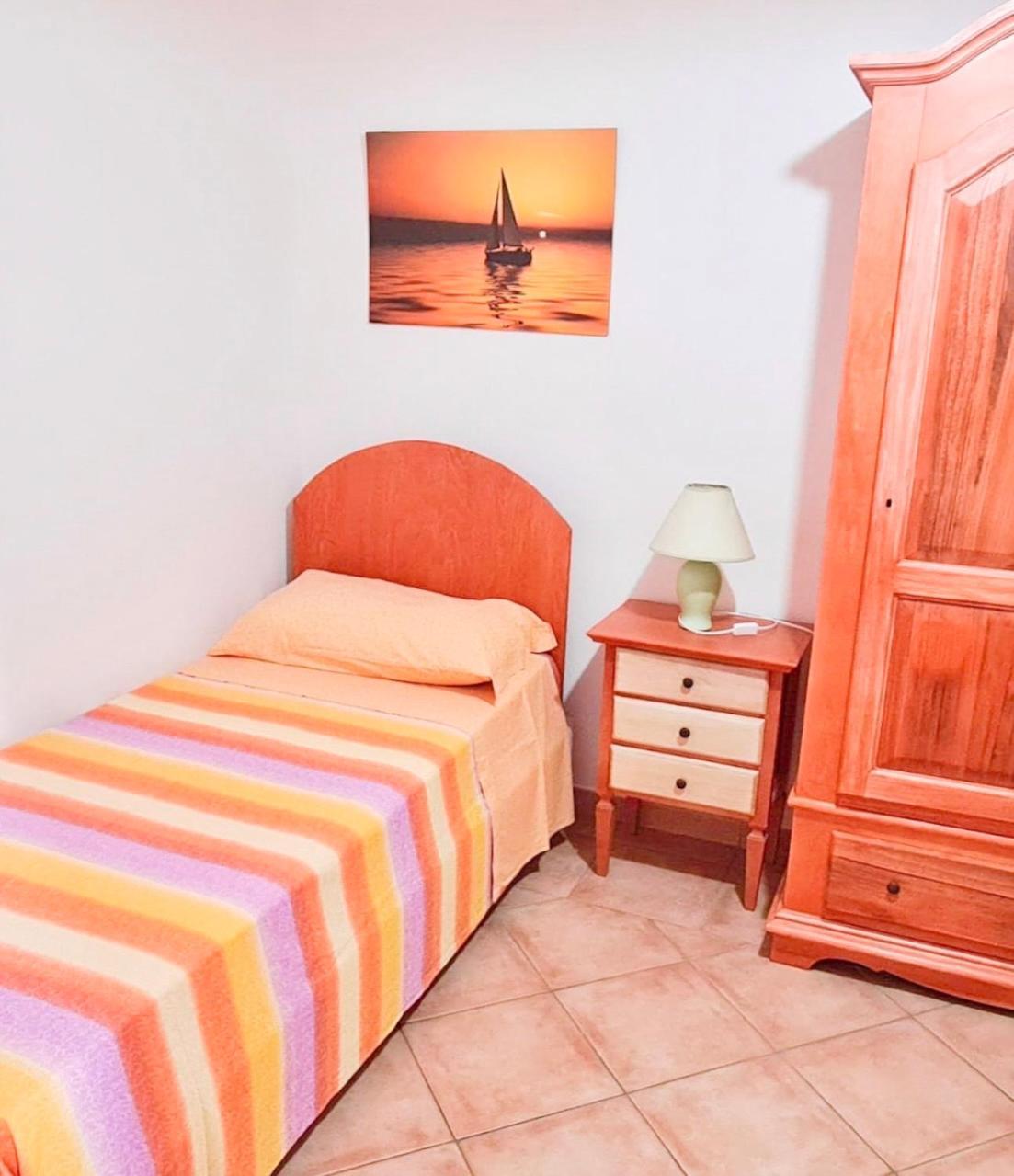 Maldive Del Salento- Your Sunny Oasis In Torre Pali